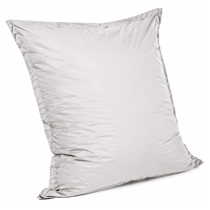 Pouf extérieur géant 140x180 cm imperméable et déhoussable, présenté de face sur fond blanc.